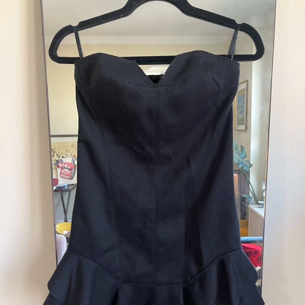 Elegant Black Strapless Dress